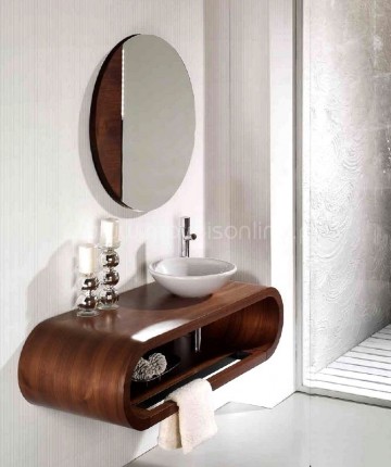 O seu espaço de banho, muito mais confortável. O móvel casa de banho Plumas oferece a possibilidade de criar o seu próprio estilo e design.